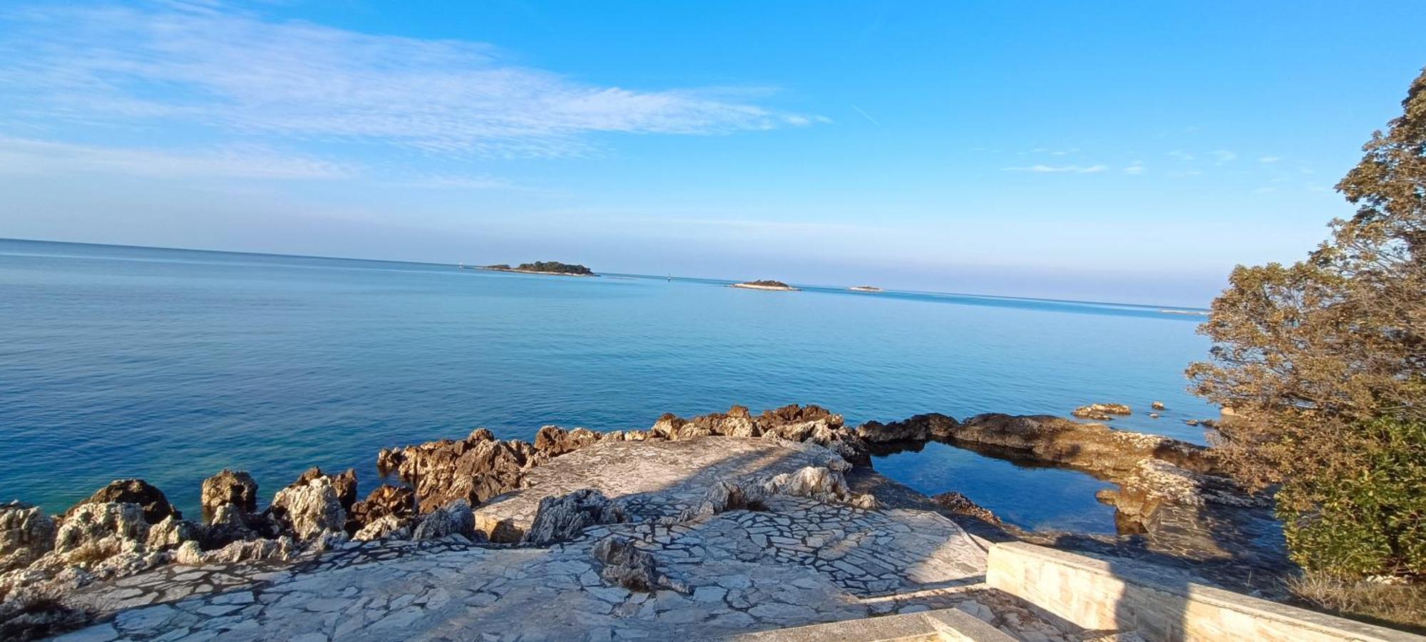 Luna 22 Porec Exterior photo